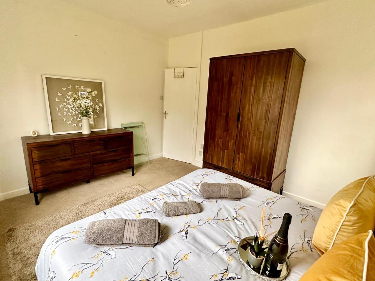 Three Bedroom Rural, Relaxing And Peaceful,Dogs Welcome! With Cymru Holidays Абъргавени Екстериор снимка