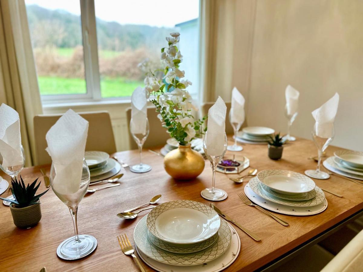 Three Bedroom Rural, Relaxing And Peaceful,Dogs Welcome! With Cymru Holidays Абъргавени Екстериор снимка