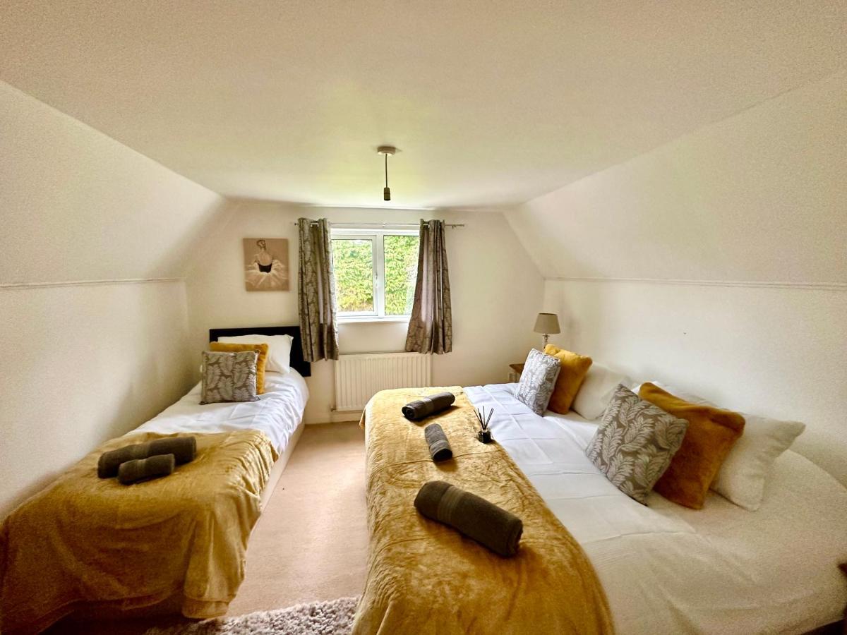 Three Bedroom Rural, Relaxing And Peaceful,Dogs Welcome! With Cymru Holidays Абъргавени Екстериор снимка