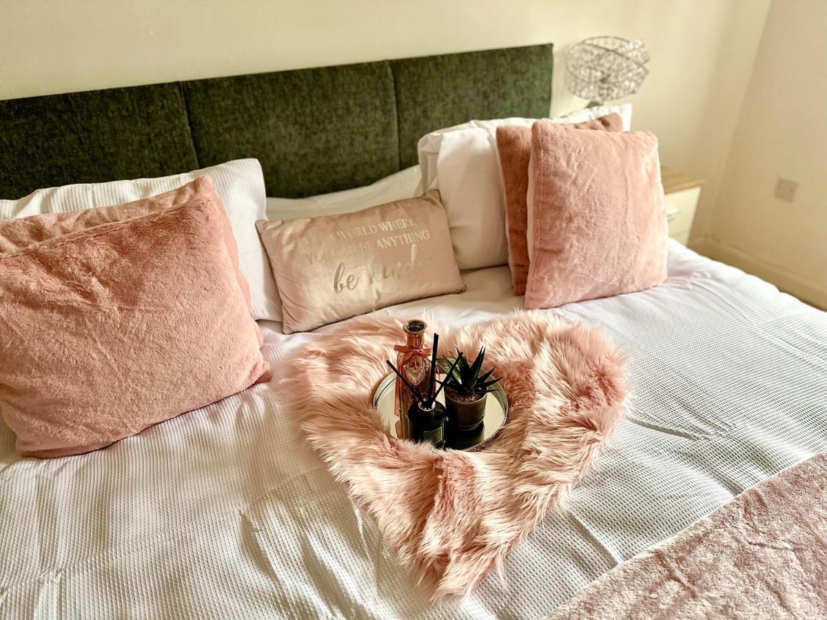 Three Bedroom Rural, Relaxing And Peaceful,Dogs Welcome! With Cymru Holidays Абъргавени Екстериор снимка