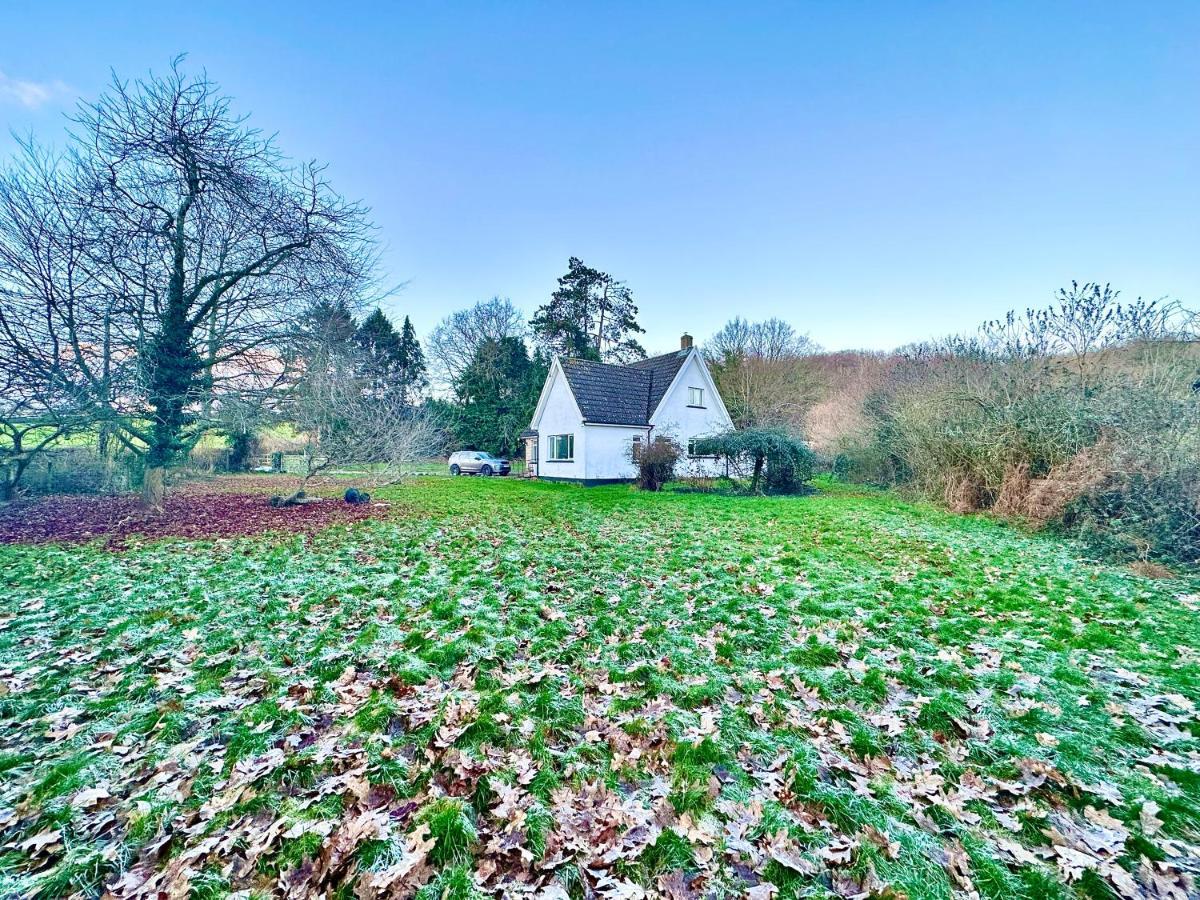 Three Bedroom Rural, Relaxing And Peaceful,Dogs Welcome! With Cymru Holidays Абъргавени Екстериор снимка
