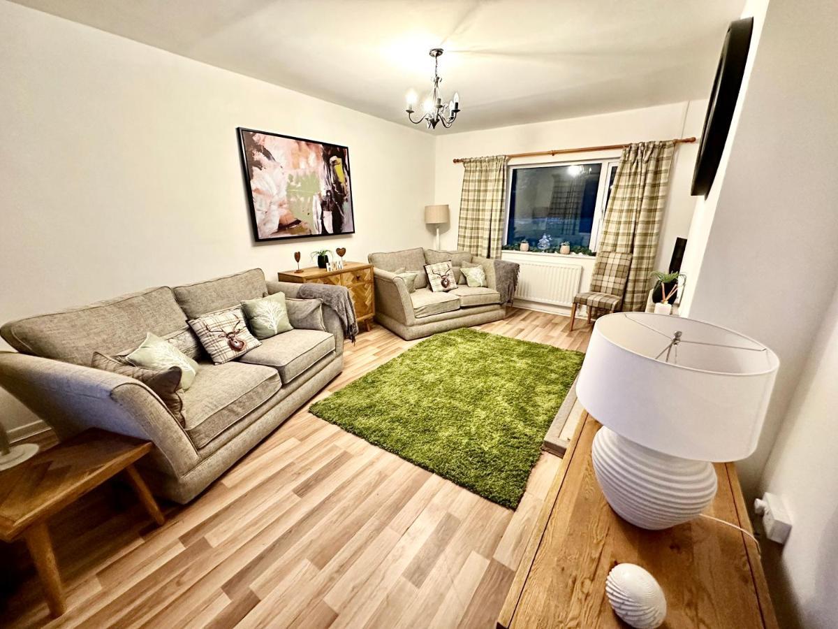 Three Bedroom Rural, Relaxing And Peaceful,Dogs Welcome! With Cymru Holidays Абъргавени Екстериор снимка