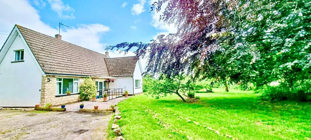 Three Bedroom Rural, Relaxing And Peaceful,Dogs Welcome! With Cymru Holidays Абъргавени Екстериор снимка