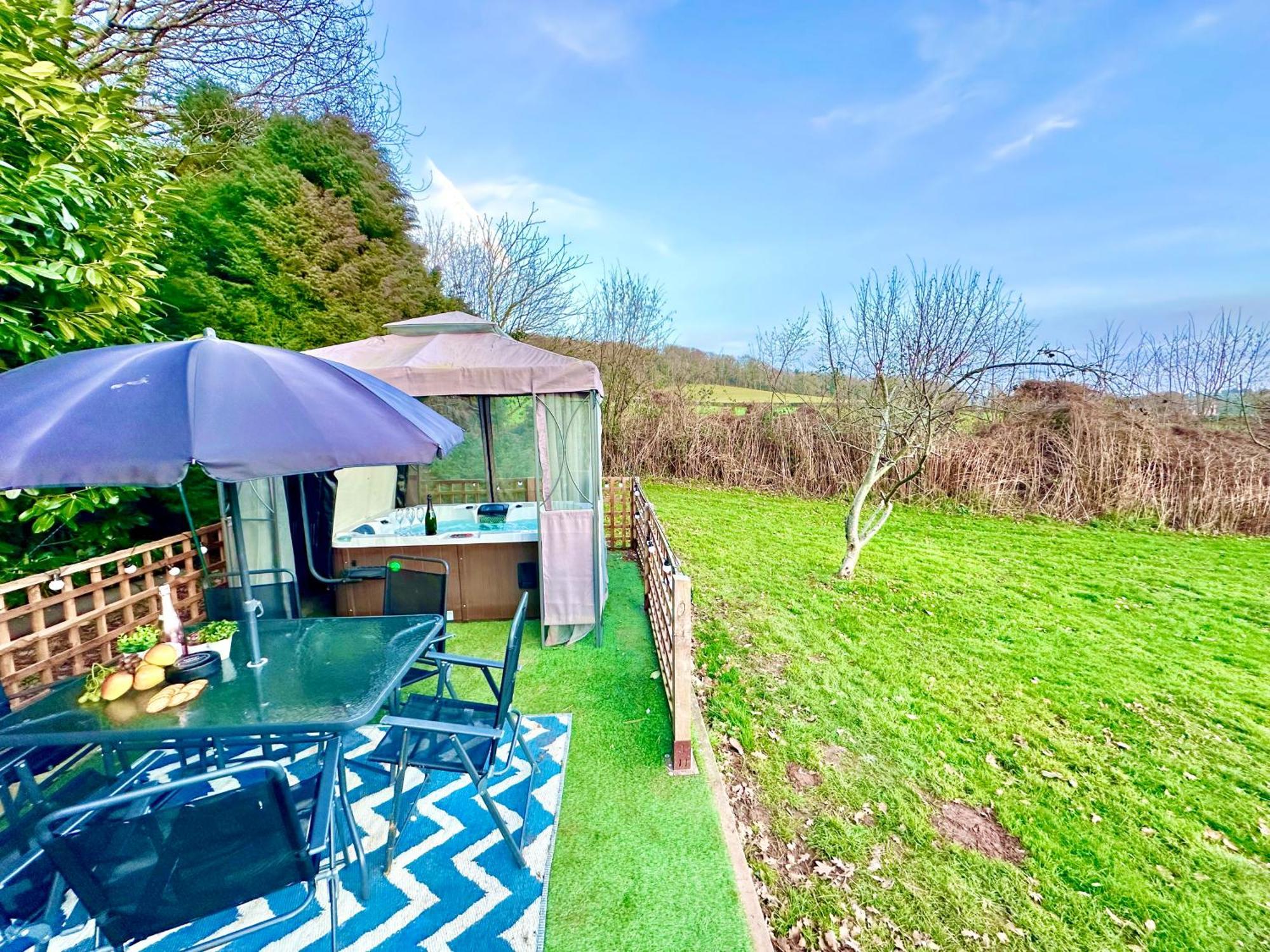 Three Bedroom Rural, Relaxing And Peaceful,Dogs Welcome! With Cymru Holidays Абъргавени Екстериор снимка
